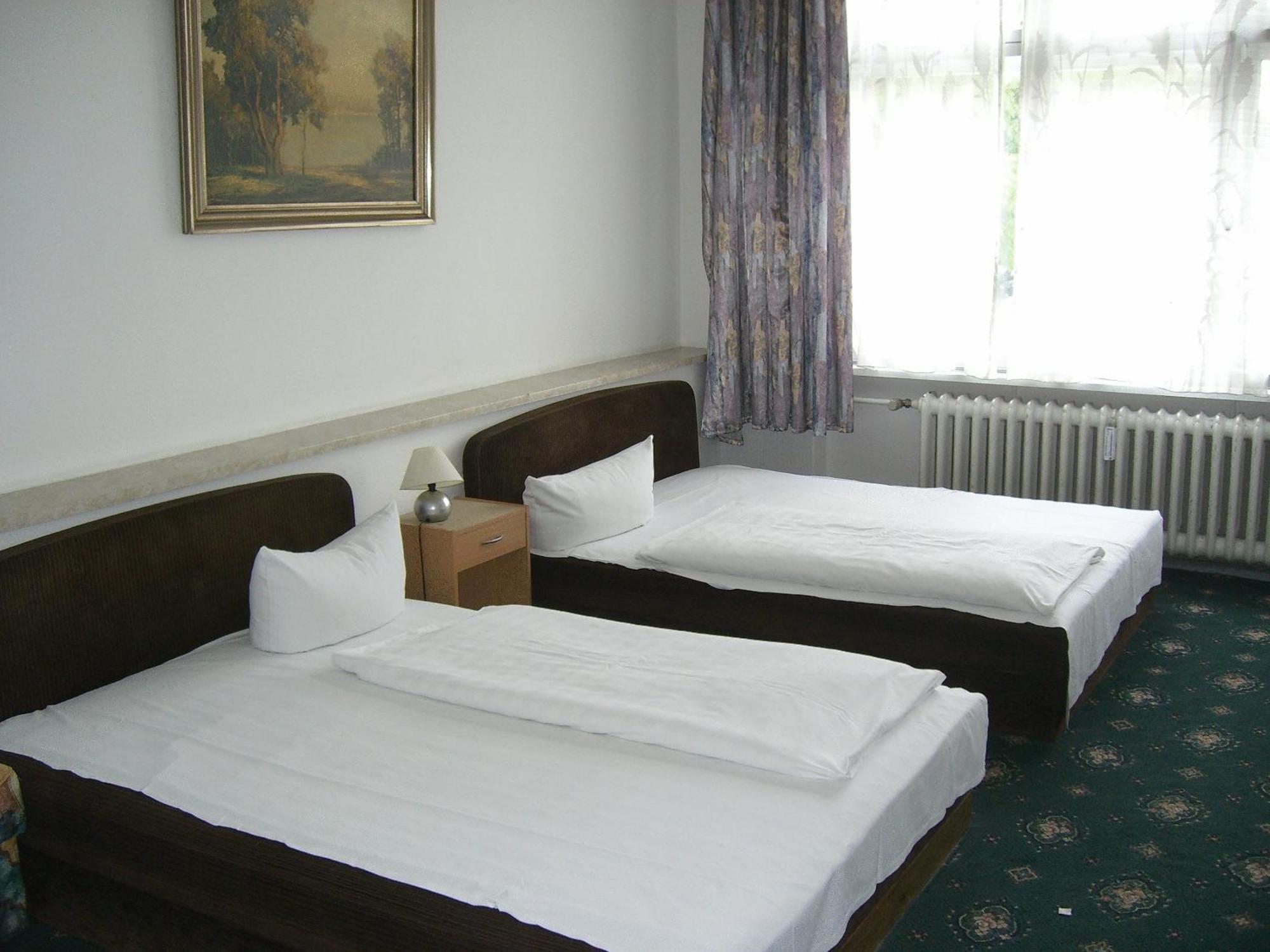 Hotel Messe Am Funkturm 2*